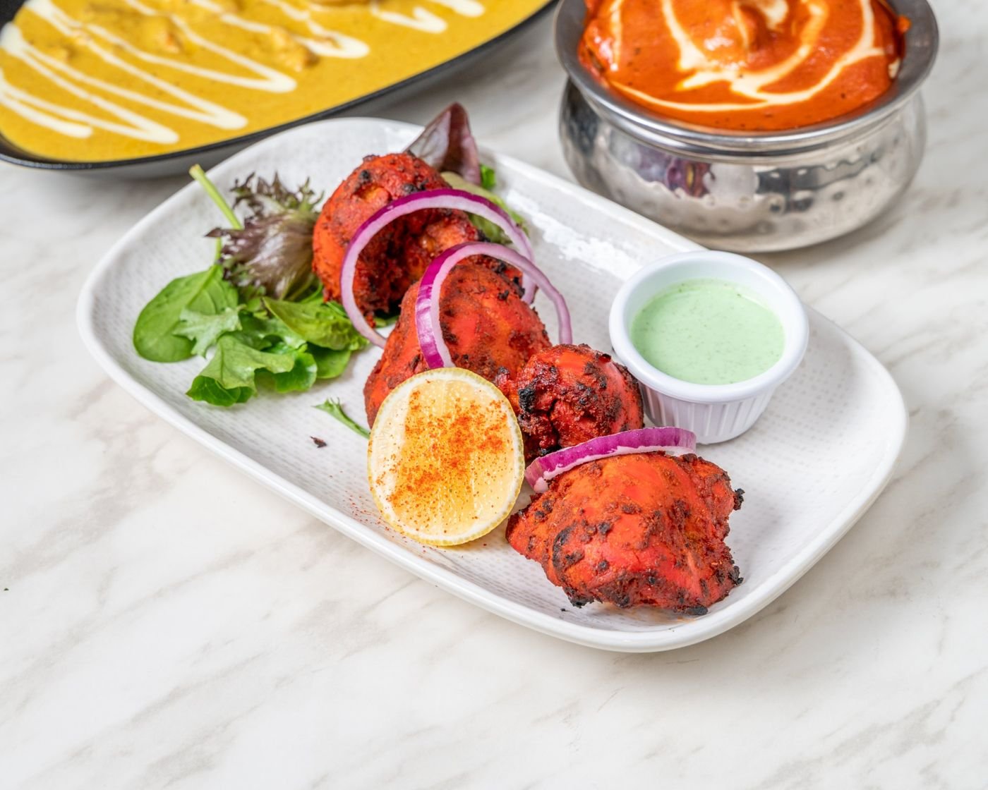 Tandoori chicken with mint chutney